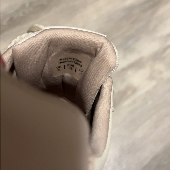 Call it Spring Platform Sneaker Shoes 👟 - Picture 7 of 9